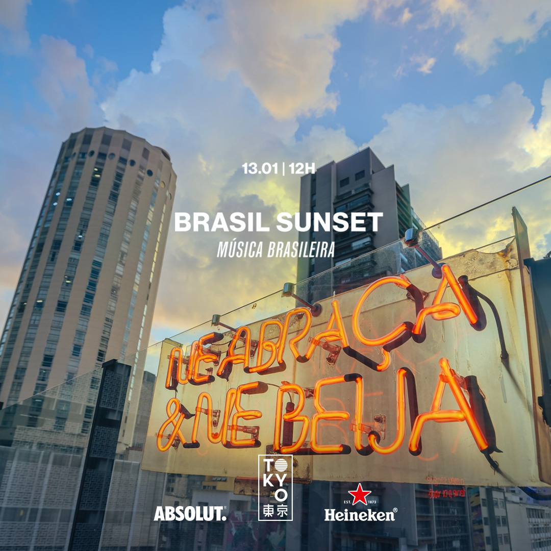 Brasil Sunset na Cobertura do Tokyo 東 京 Música Brasileira no Sábado à Tarde!